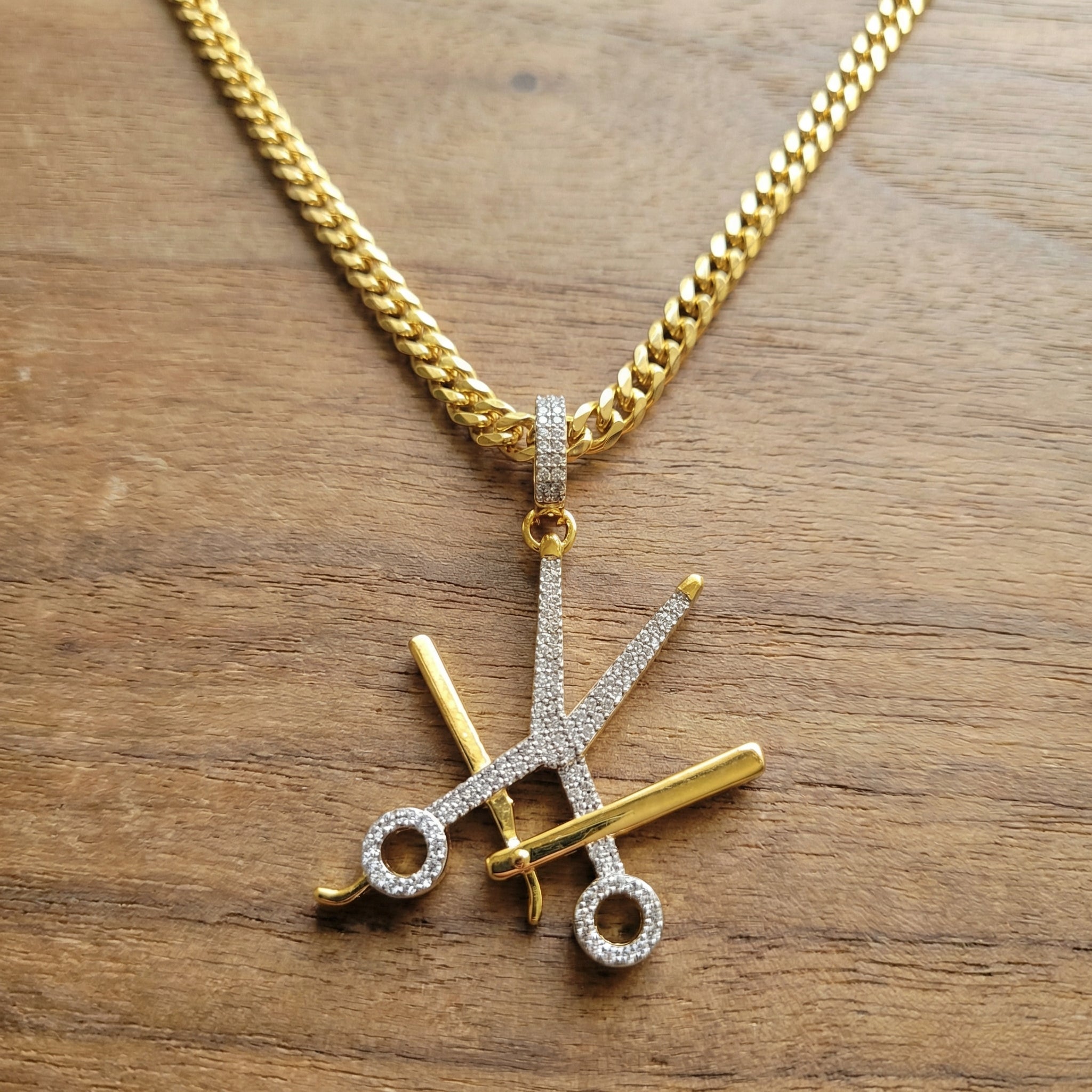 Raw N Unkut Scissor and Razor Holder Pendant Necklace with Chain