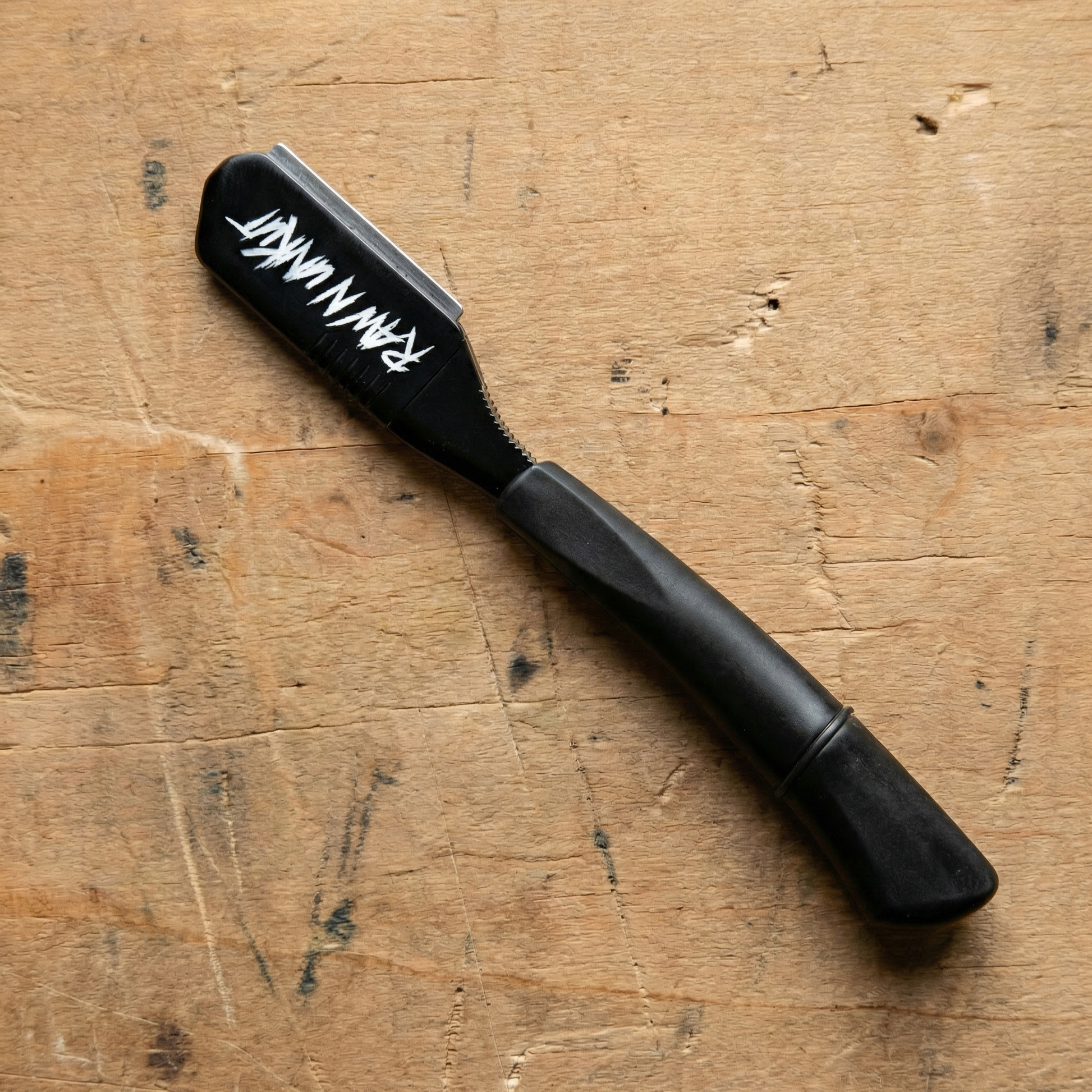 Raw N Unkut Razor Holder with 100-Blade Combo Pack - RAW N UNKUT