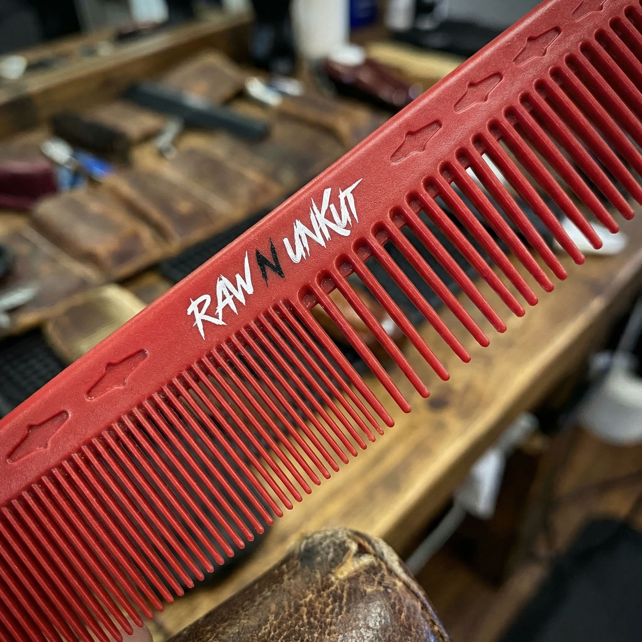 Raw N Unkut Parting Comb for Precision Styling and Ultimate Control