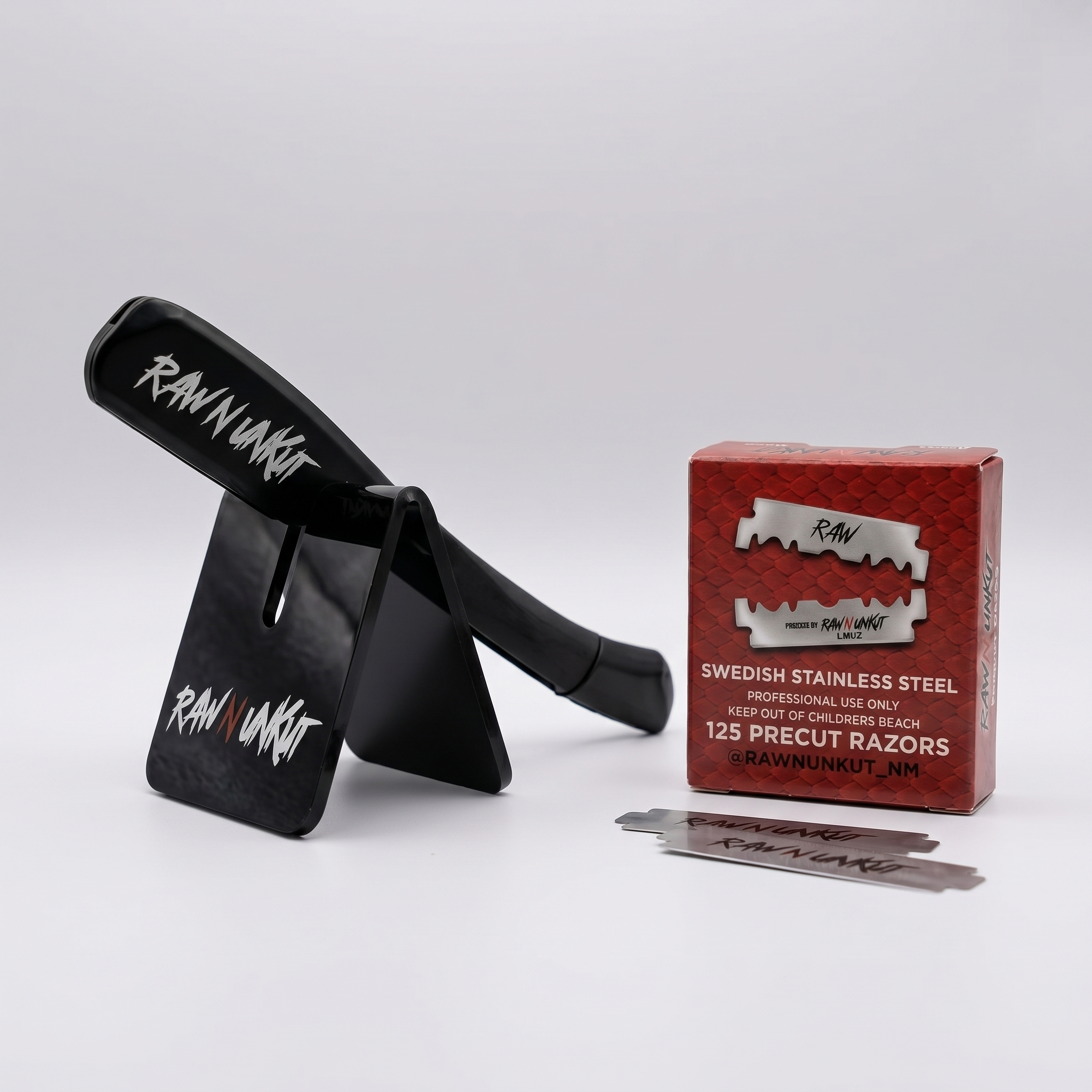 Raw N Unkut Professional Straight Razor Kit – Holder & Blades